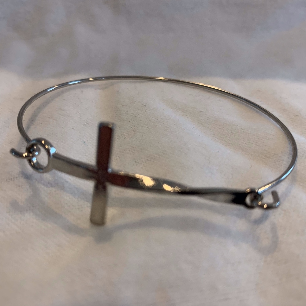 Silver Cross Bracelet Crucifix Bracelet